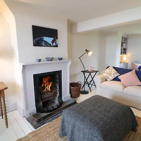 Дом отдыха The Ferry House