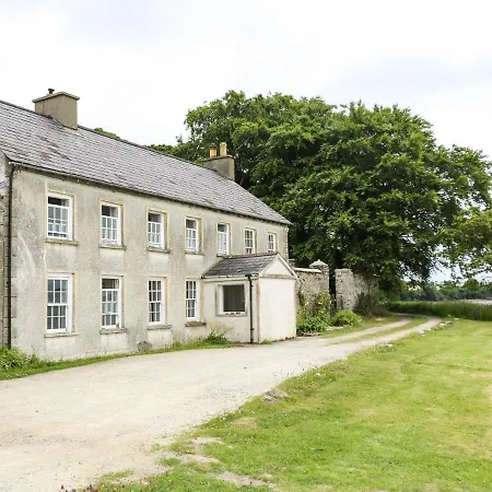 The Ferry House Дом отдыха Ramelton